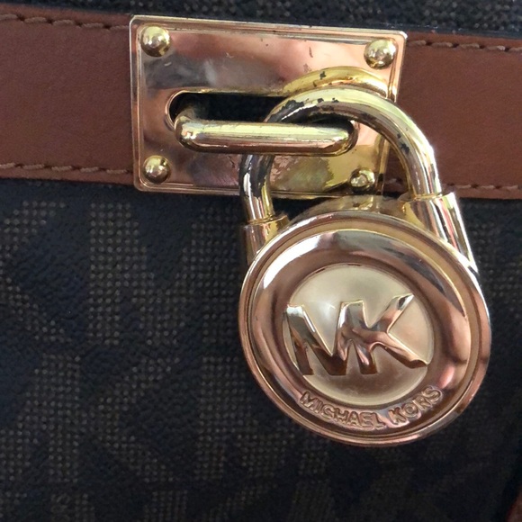 Micheal Kors - Picture 3 of 3